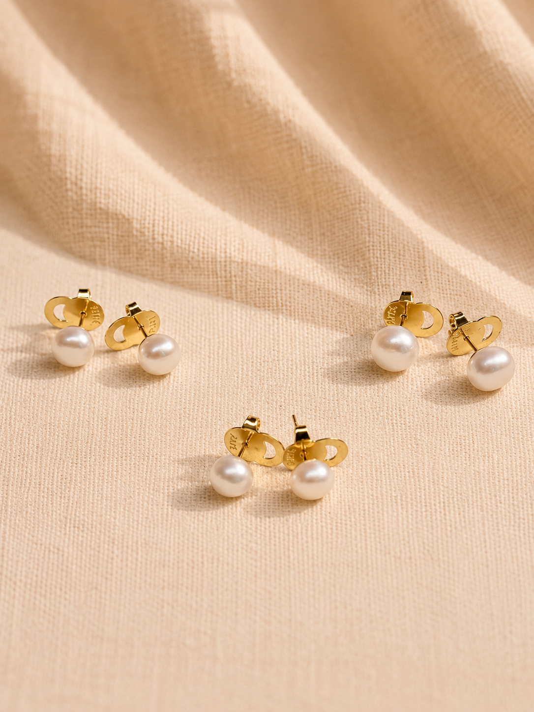 Pear Studs